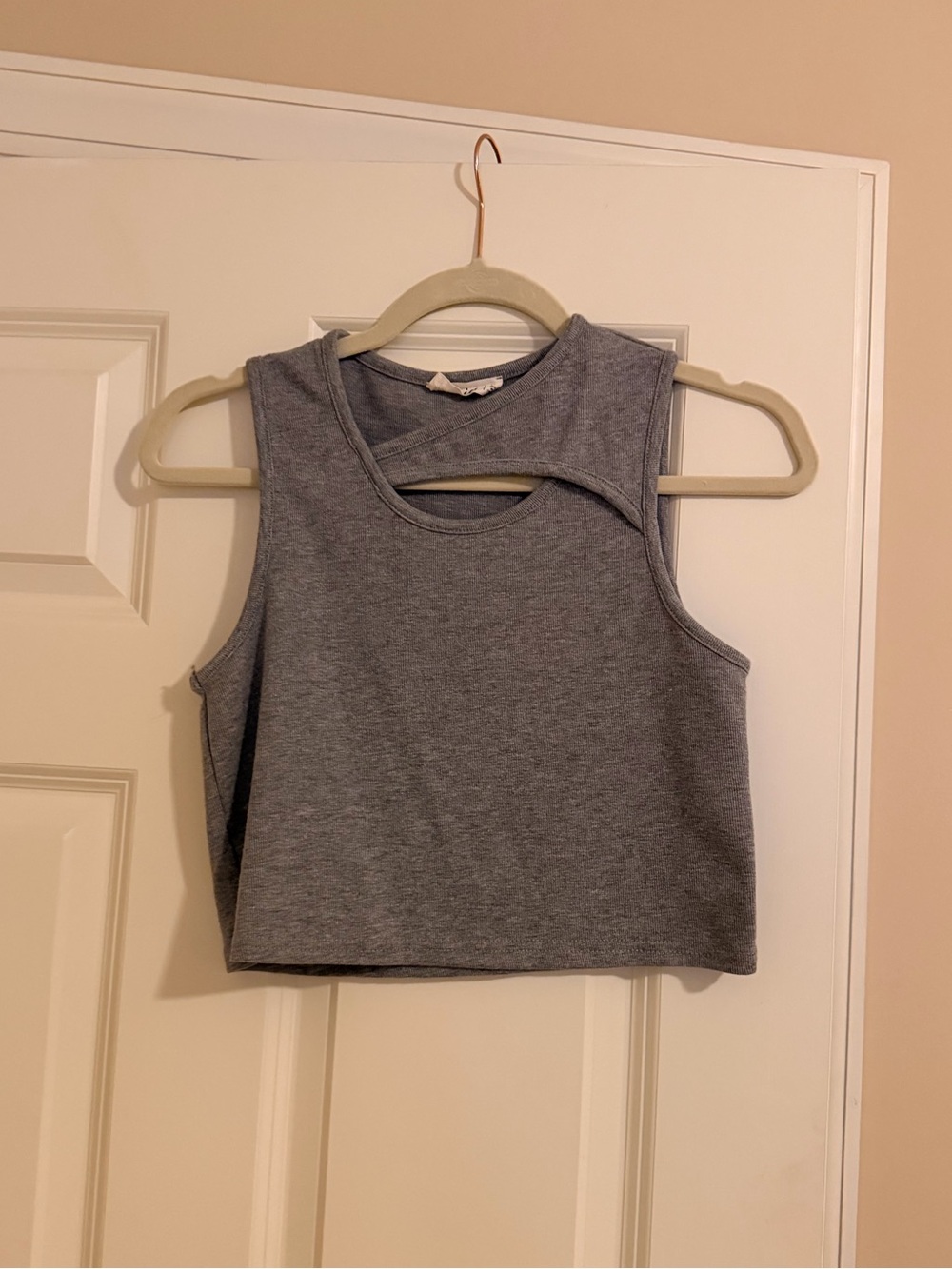 Women's new in Grey Cutout Tank Top